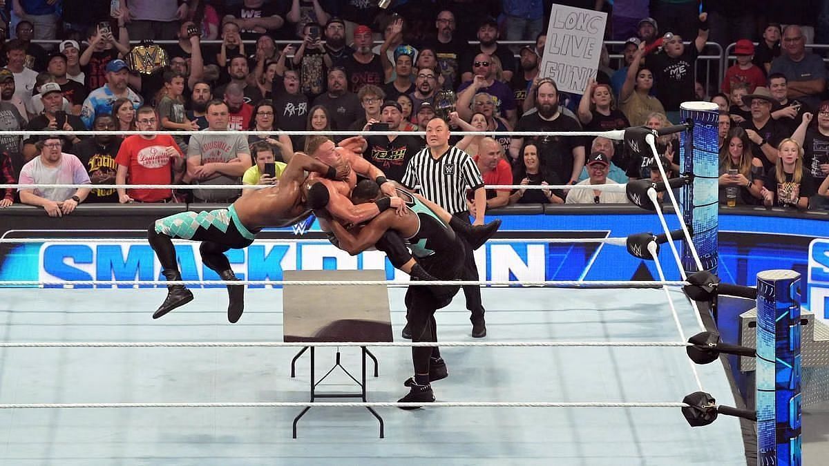 Street Profits Theme & Finisher